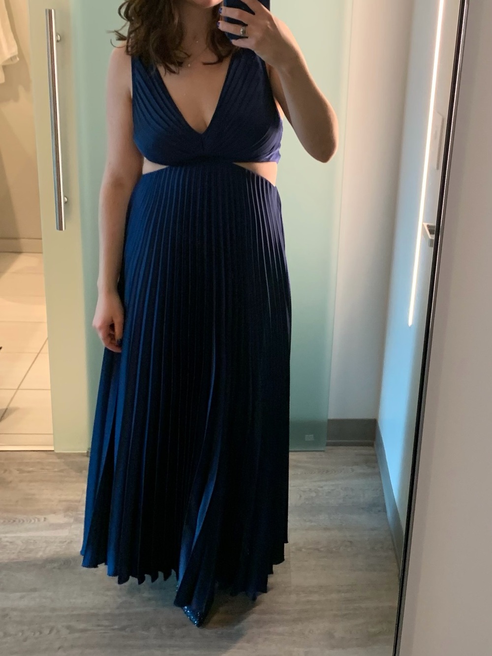 Abercrombie & Fitch Giselle Satin Pleated Maxi Dress Navy Size MT wedding guest